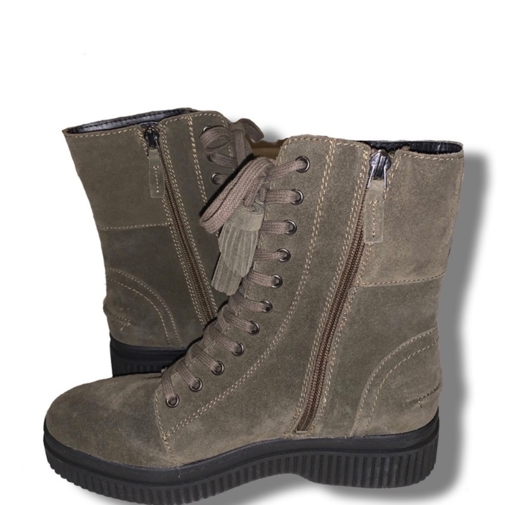 NWT Franco Sarto Suede Booties - Picture 2 of 4